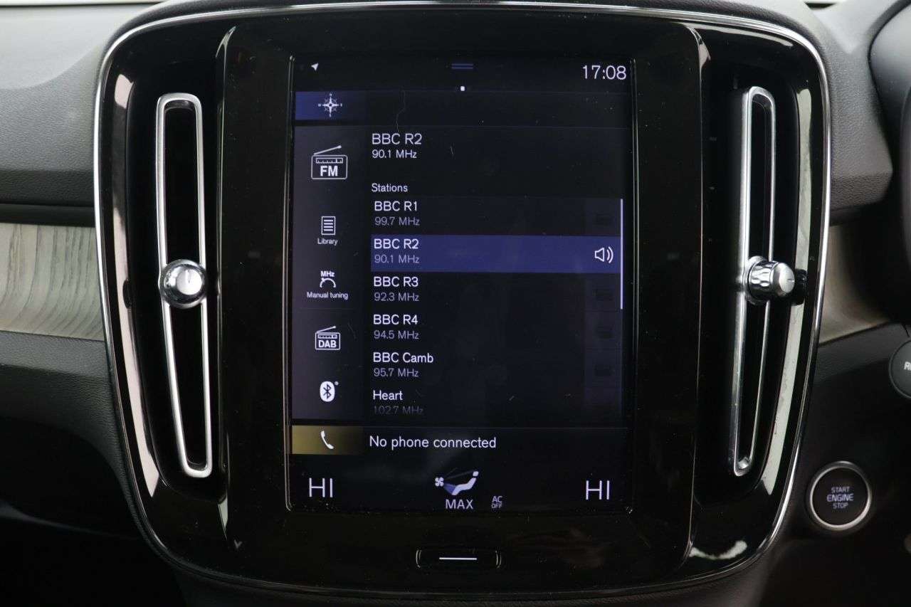 2018 VOLVO XC40 2018 VOLVO XC40