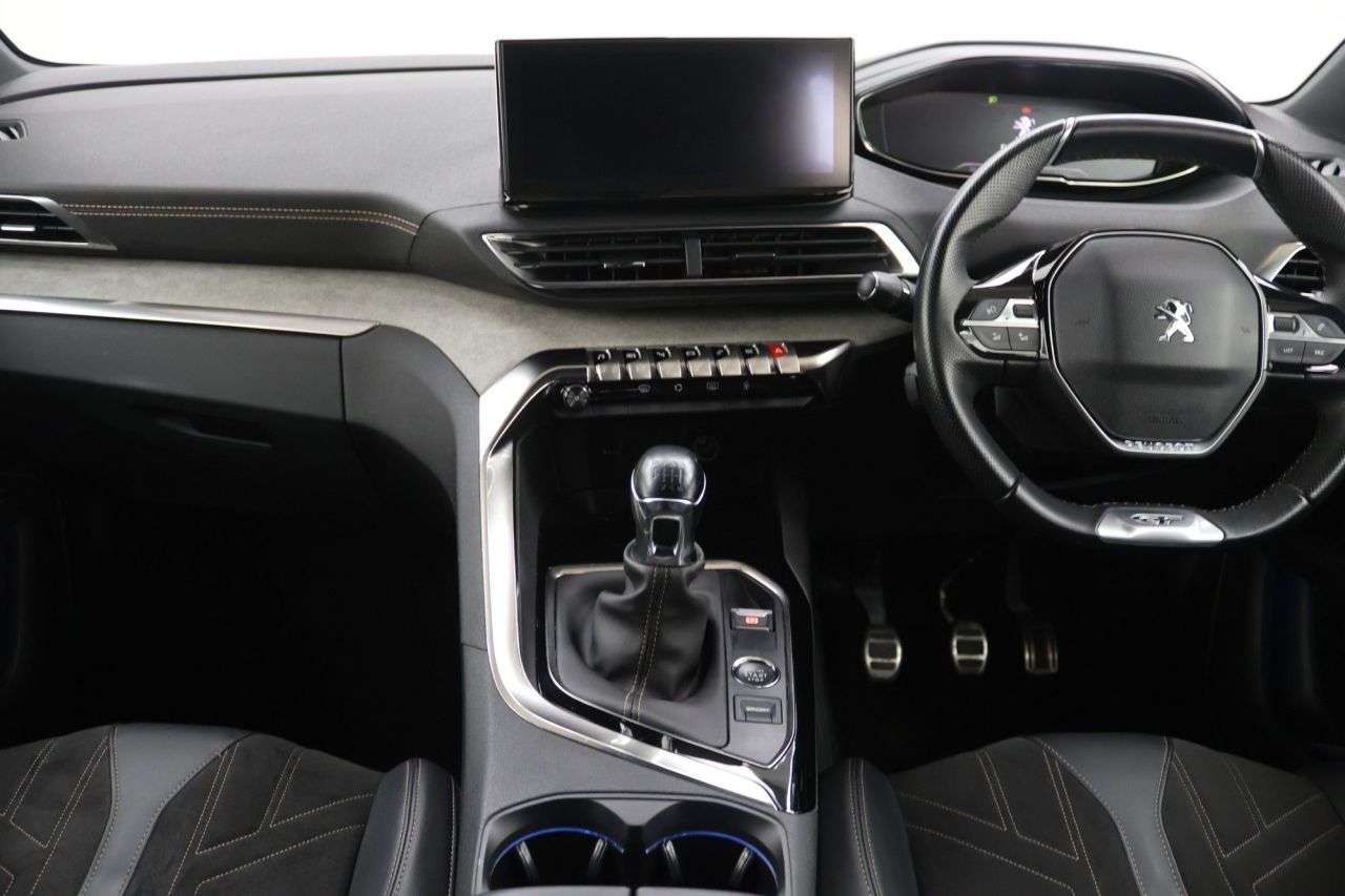 2021 PEUGEOT 3008 2021 PEUGEOT 3008