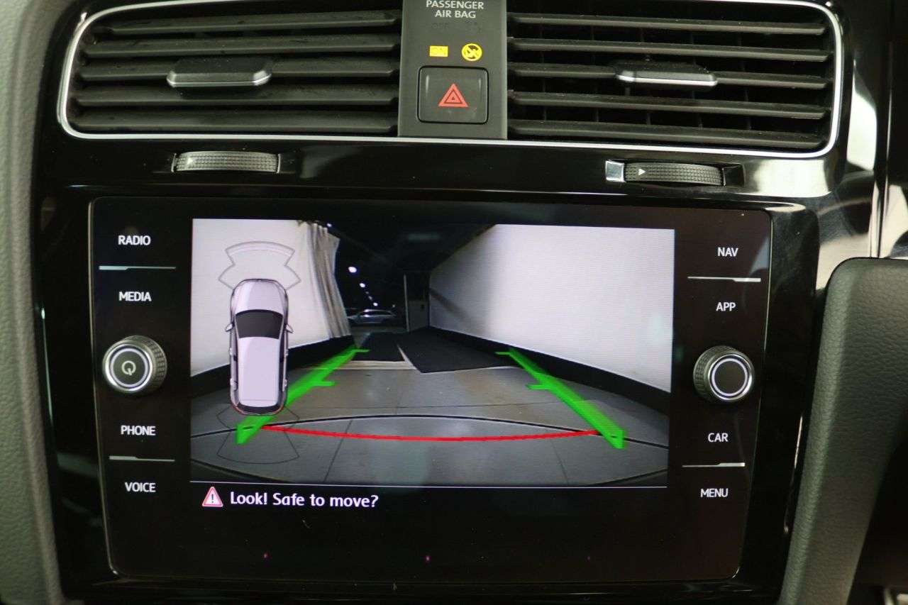 2020 VOLKSWAGEN GOLF 2020 VOLKSWAGEN GOLF