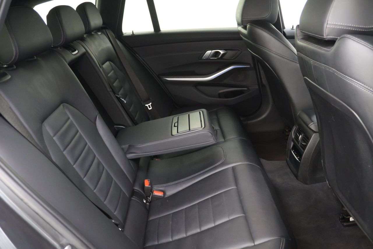 2021 BMW 3 SERIES 2021 BMW 3 SERIES