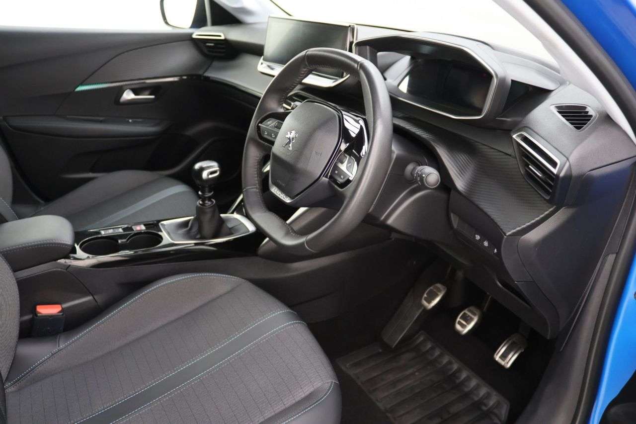 2022 PEUGEOT 208 2022 PEUGEOT 208