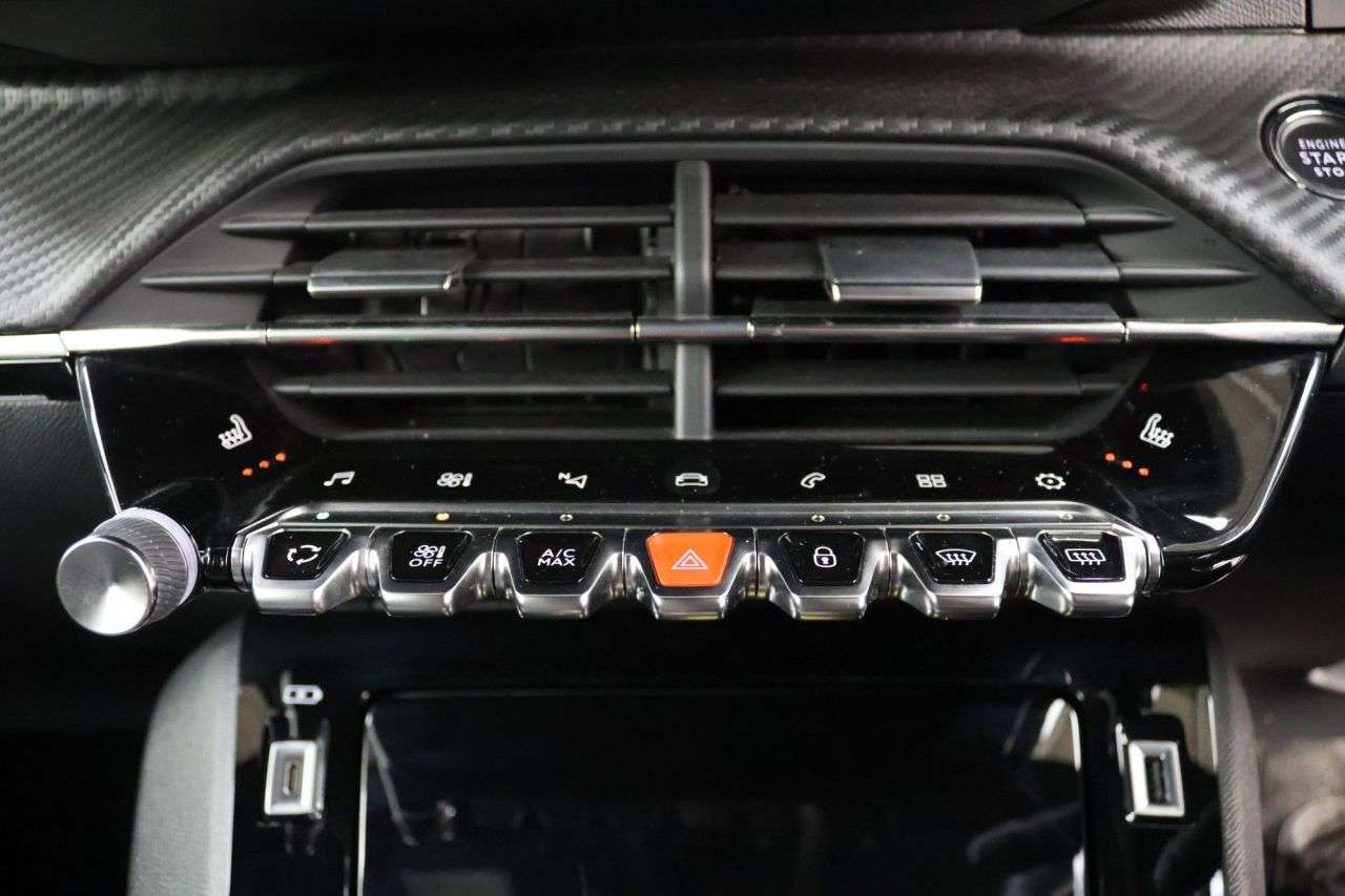 2021 PEUGEOT 2008 2021 PEUGEOT 2008