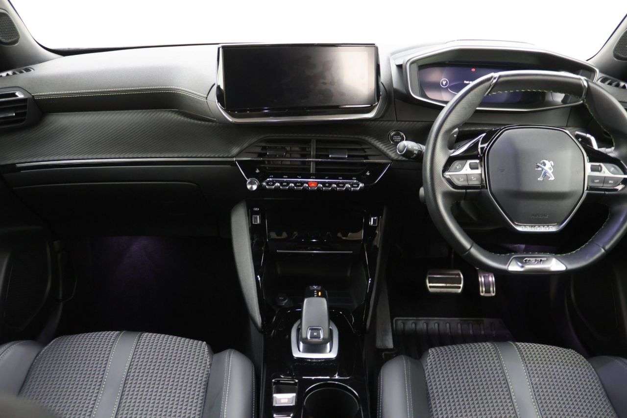 2021 PEUGEOT 2008 2021 PEUGEOT 2008