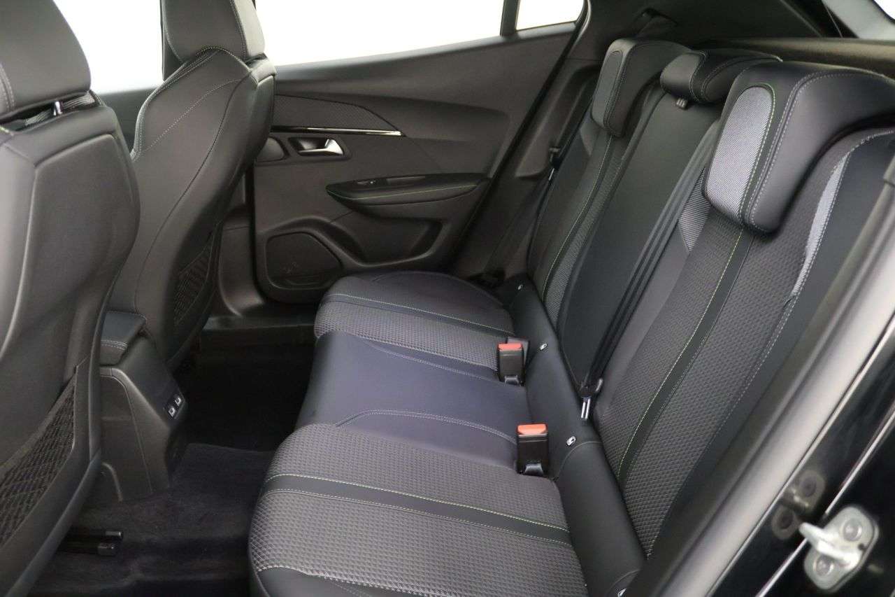 2021 PEUGEOT 2008 2021 PEUGEOT 2008