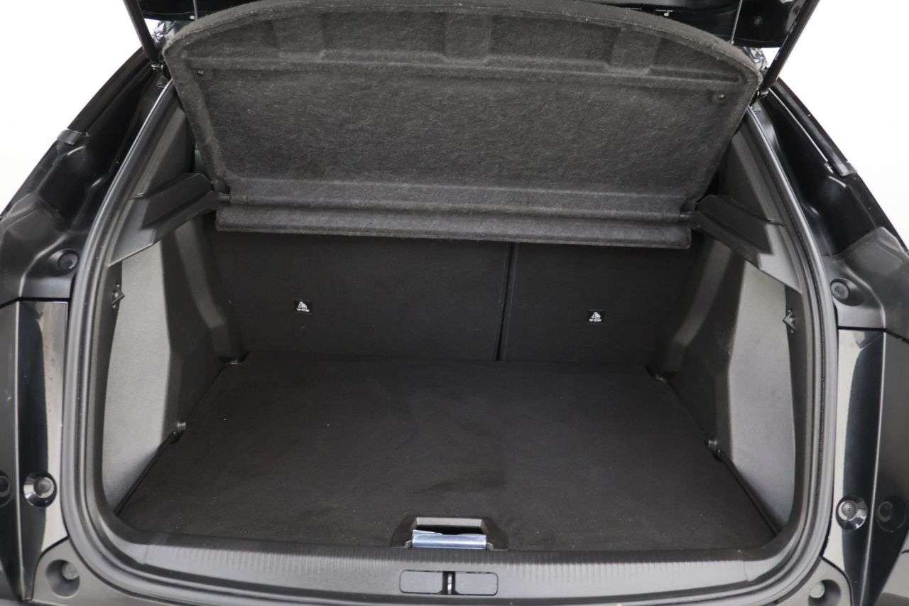 2021 PEUGEOT 2008 2021 PEUGEOT 2008