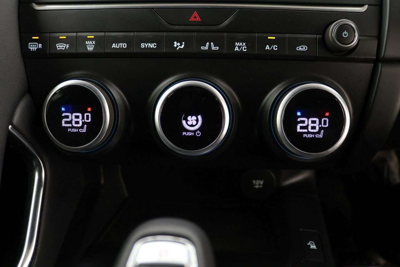 2020 JAGUAR E-PACE 2020 JAGUAR E-PACE