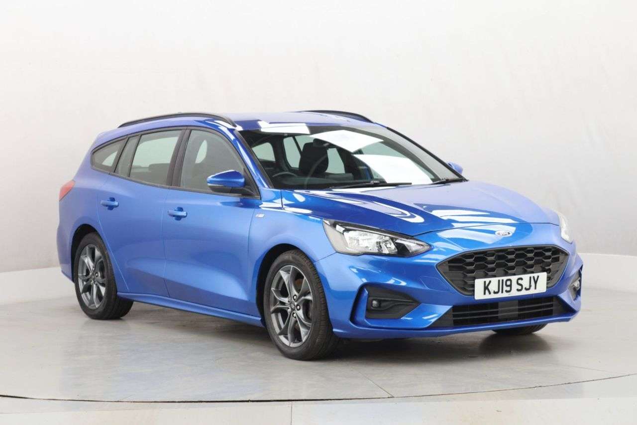 A 2019 FORD FOCUS 1.5 EcoBlue ST-Line Estate 5dr Diesel Manual Euro 6 (s/s) (120 ps) A 2019 FORD FOCUS 1.5 EcoBlue ST-Line Estate 5dr Diesel Manual Euro 6 (s/s) (120 ps)