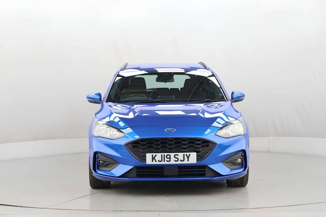 A 2019 FORD FOCUS 1.5 EcoBlue ST-Line Estate 5dr Diesel Manual Euro 6 (s/s) (120 ps) A 2019 FORD FOCUS 1.5 EcoBlue ST-Line Estate 5dr Diesel Manual Euro 6 (s/s) (120 ps)