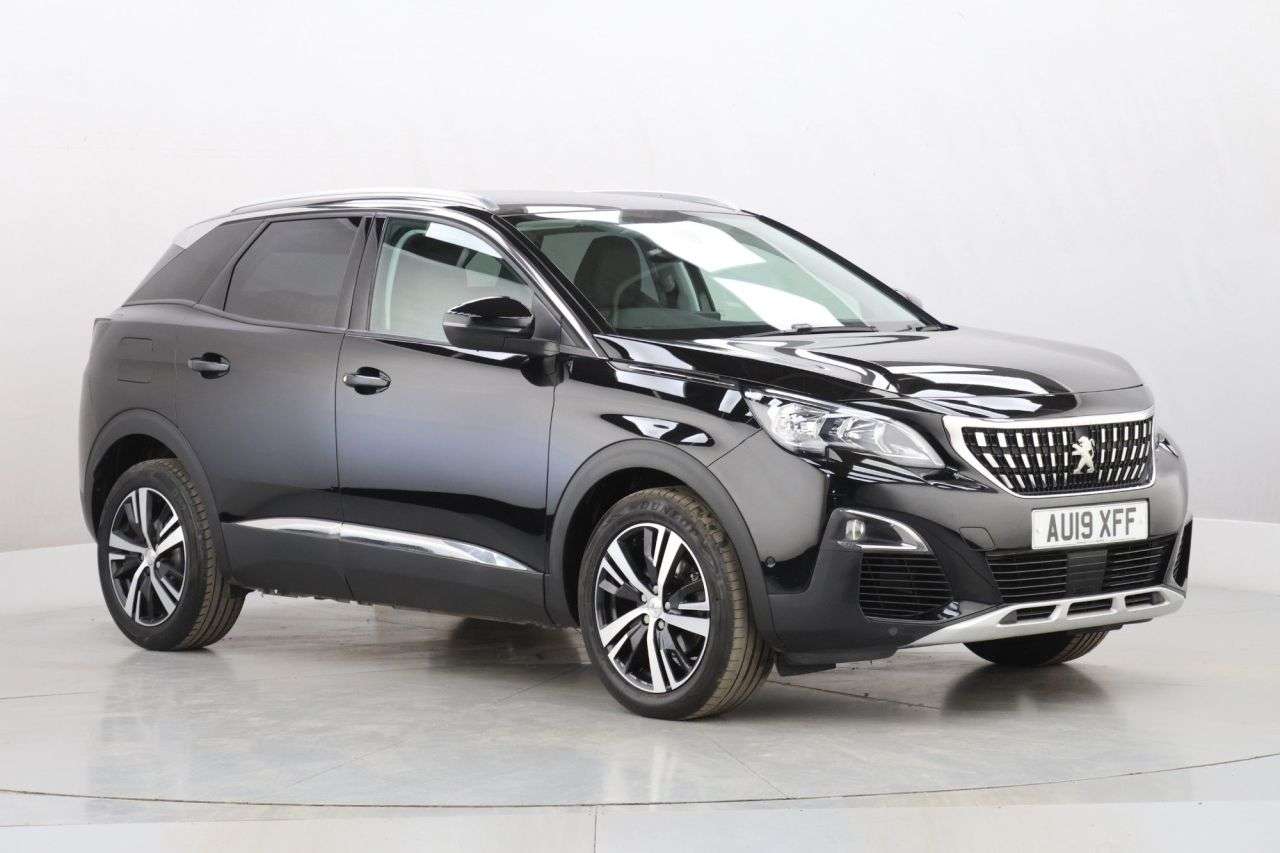 A 2019 PEUGEOT 3008 PURETECH S/S ALLURE A 2019 PEUGEOT 3008 PURETECH S/S ALLURE