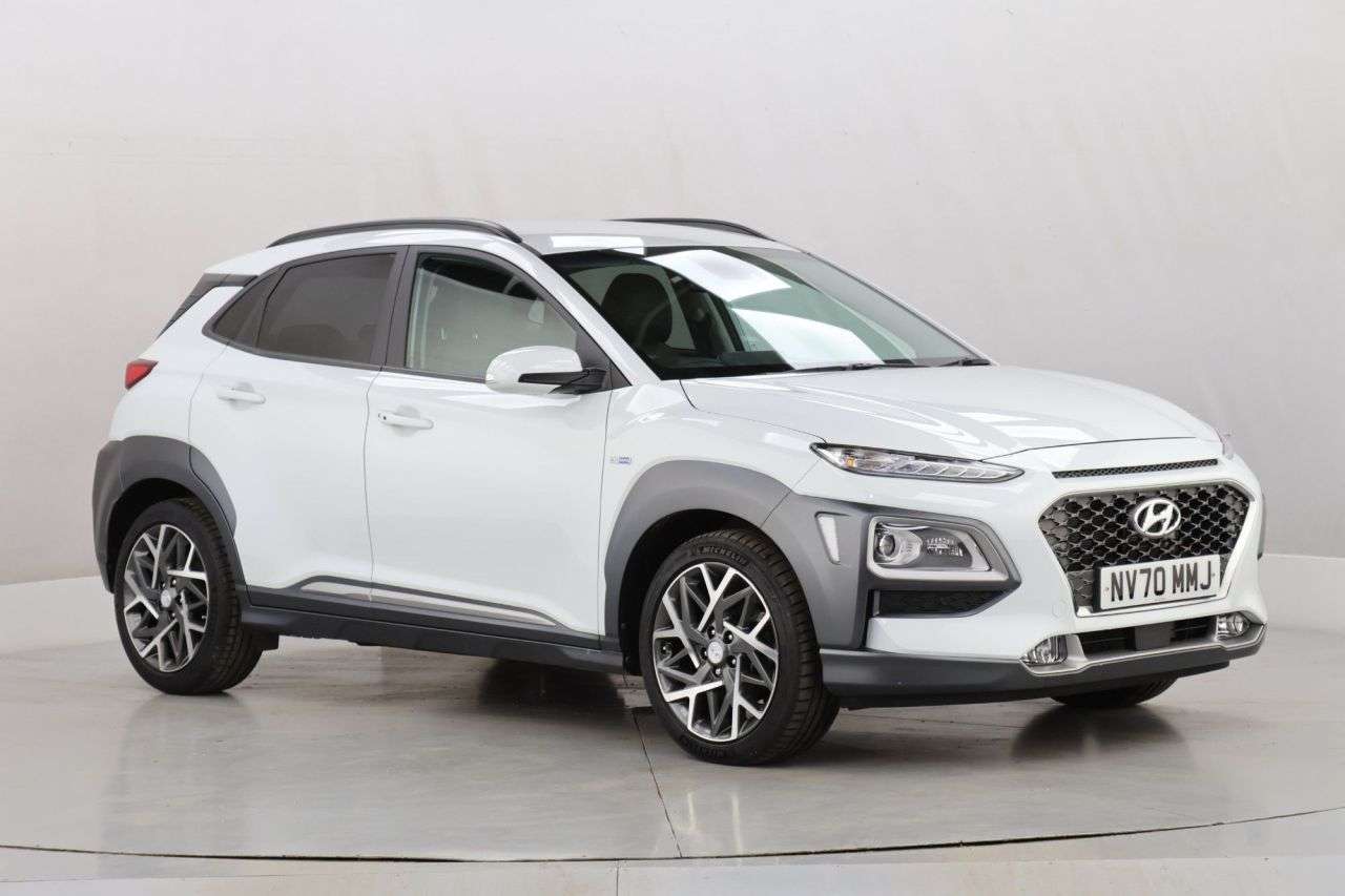 A 2020 HYUNDAI KONA 1.6 h-GDi Premium SE SUV 5dr Petrol Hybrid DCT Euro 6 (s/s) (141 ps) A 2020 HYUNDAI KONA 1.6 h-GDi Premium SE SUV 5dr Petrol Hybrid DCT Euro 6 (s/s) (141 ps)