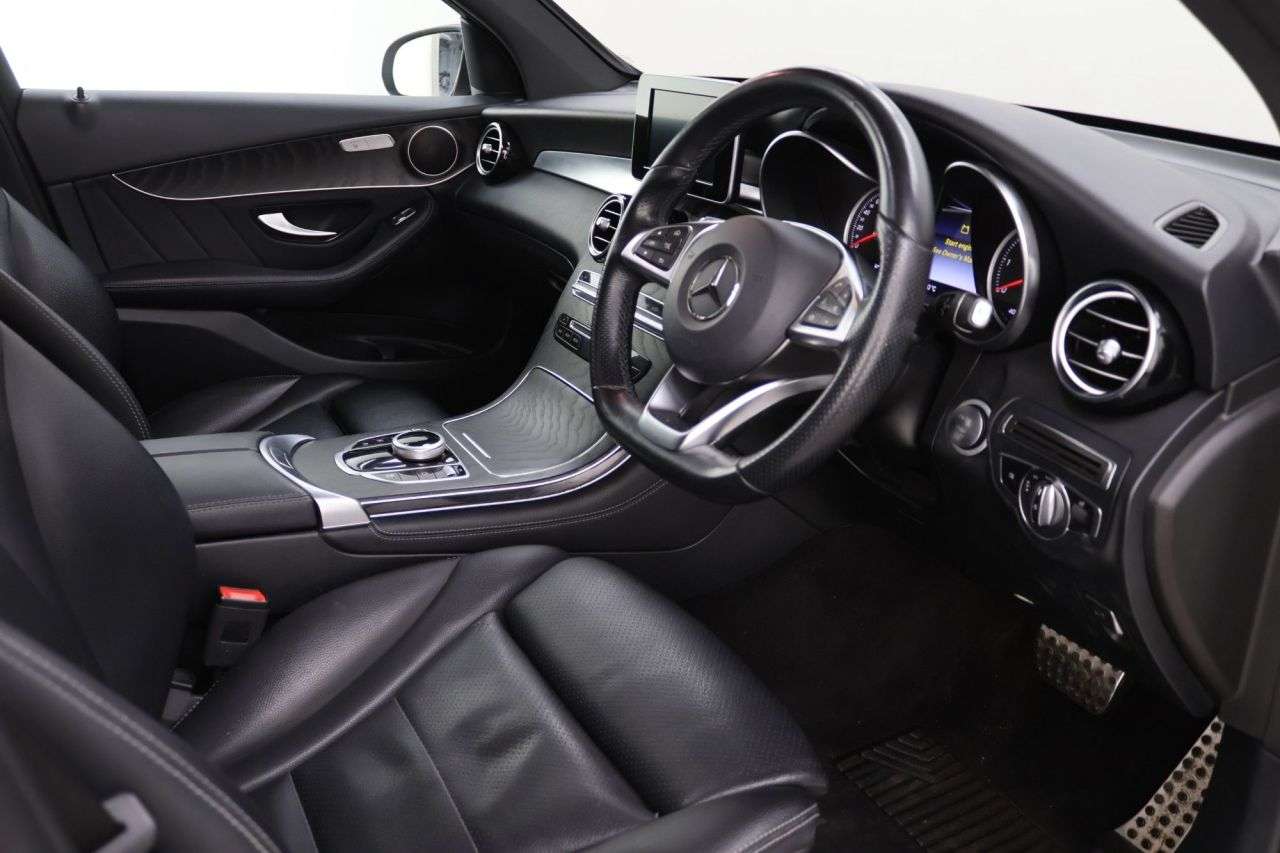 2019 MERCEDES-BENZ GLC CLASS 2019 MERCEDES-BENZ GLC CLASS