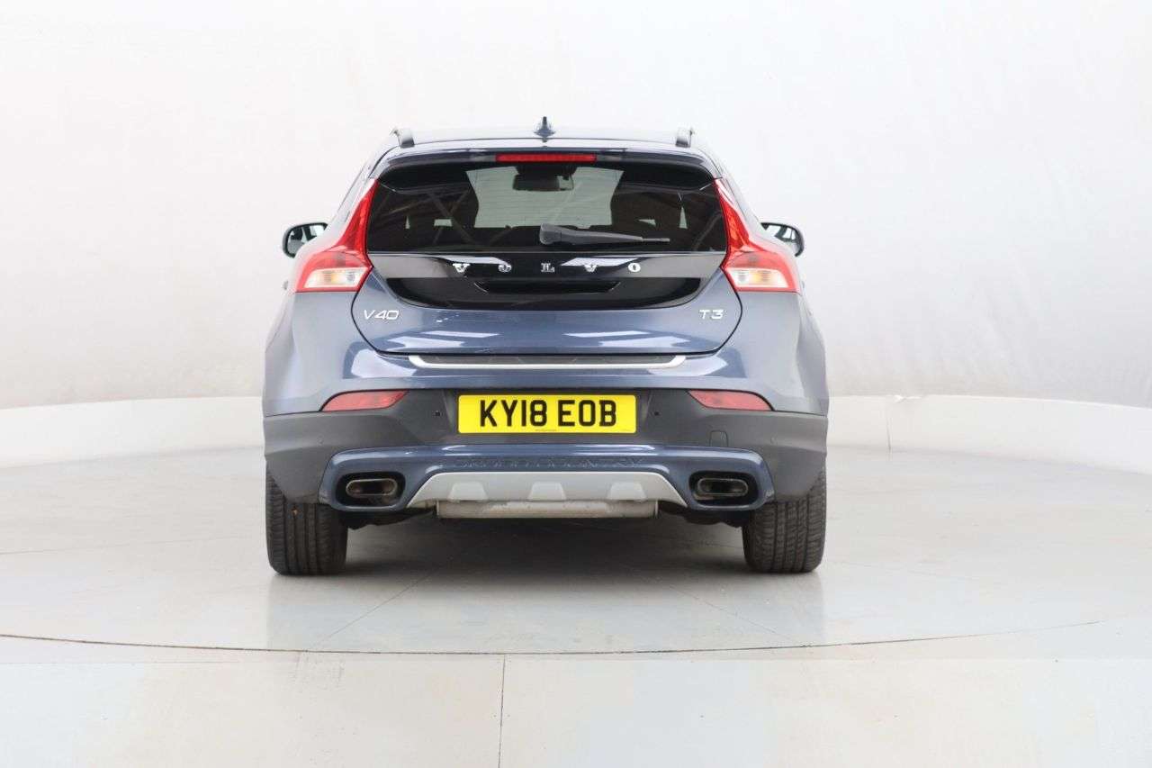 2018 VOLVO V40 CROSS COUNTRY 2018 VOLVO V40 CROSS COUNTRY