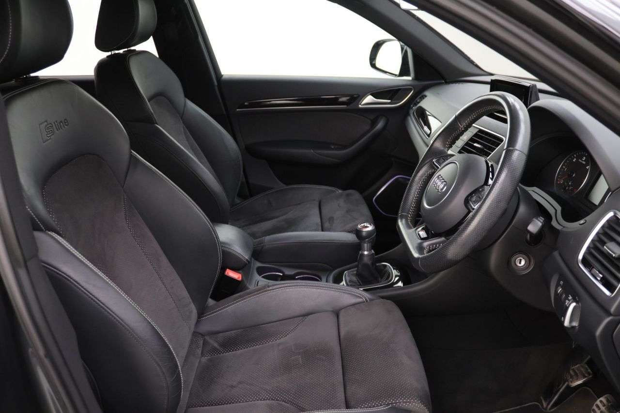 2018 AUDI Q3 2018 AUDI Q3