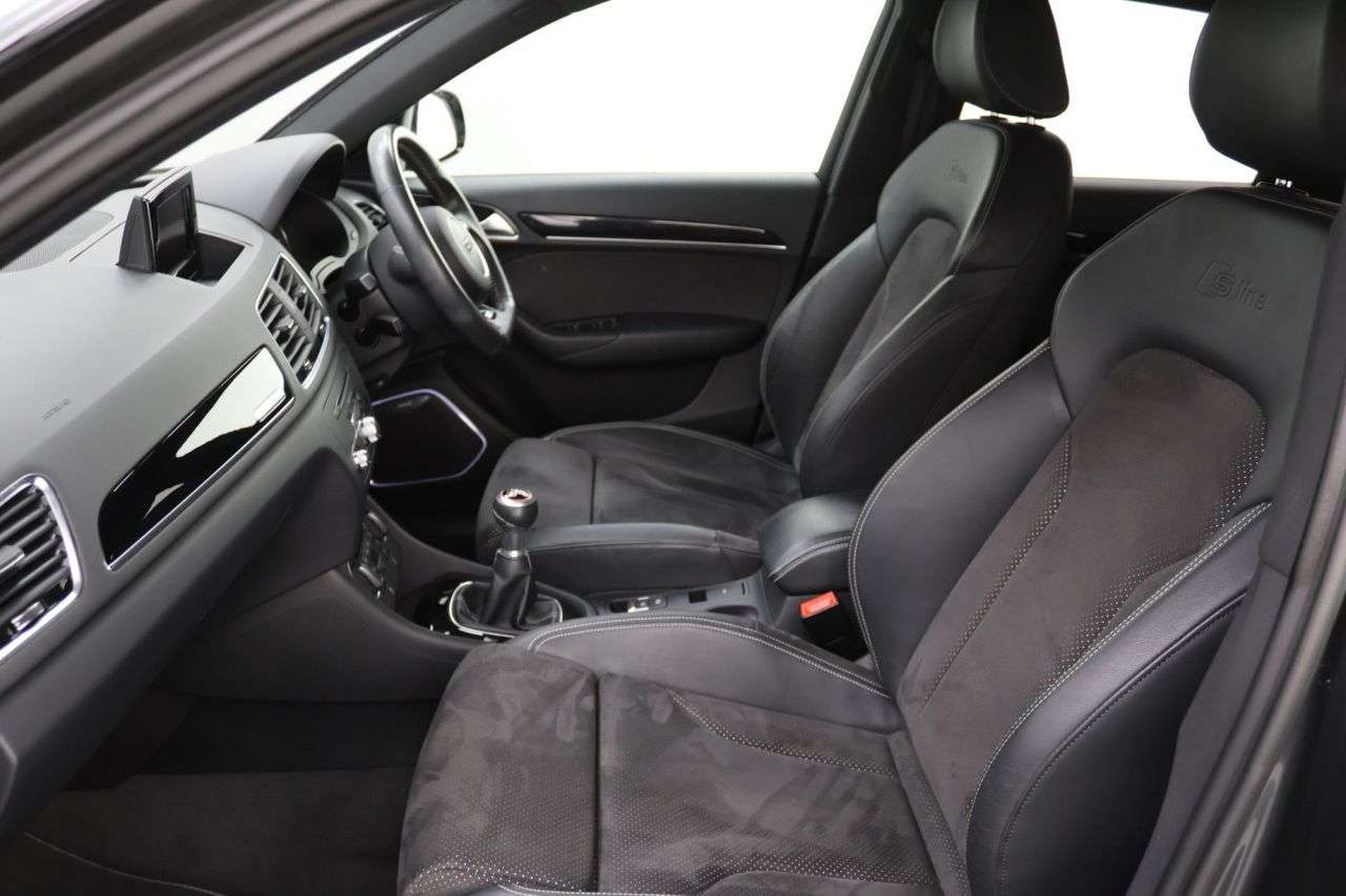 2018 AUDI Q3 2018 AUDI Q3