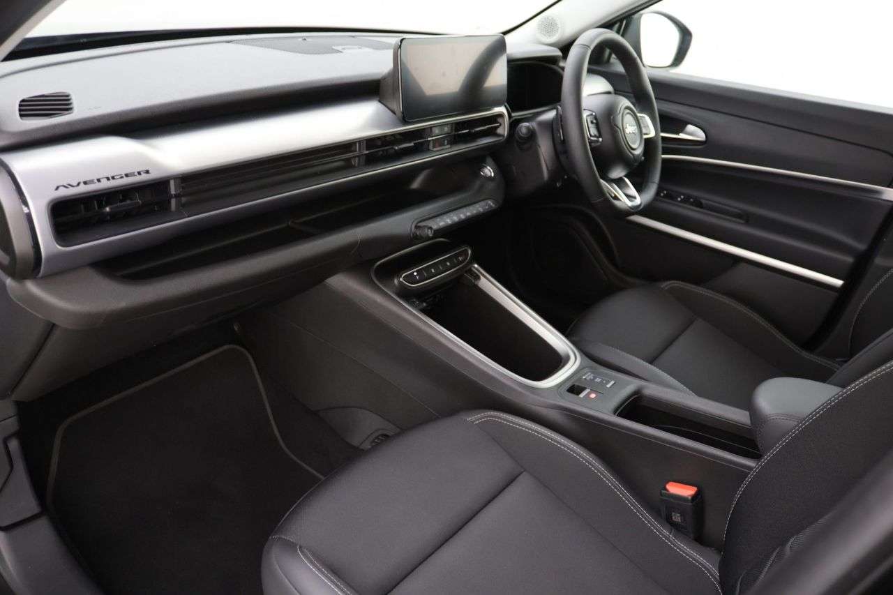 2025 JEEP AVENGER 2025 JEEP AVENGER