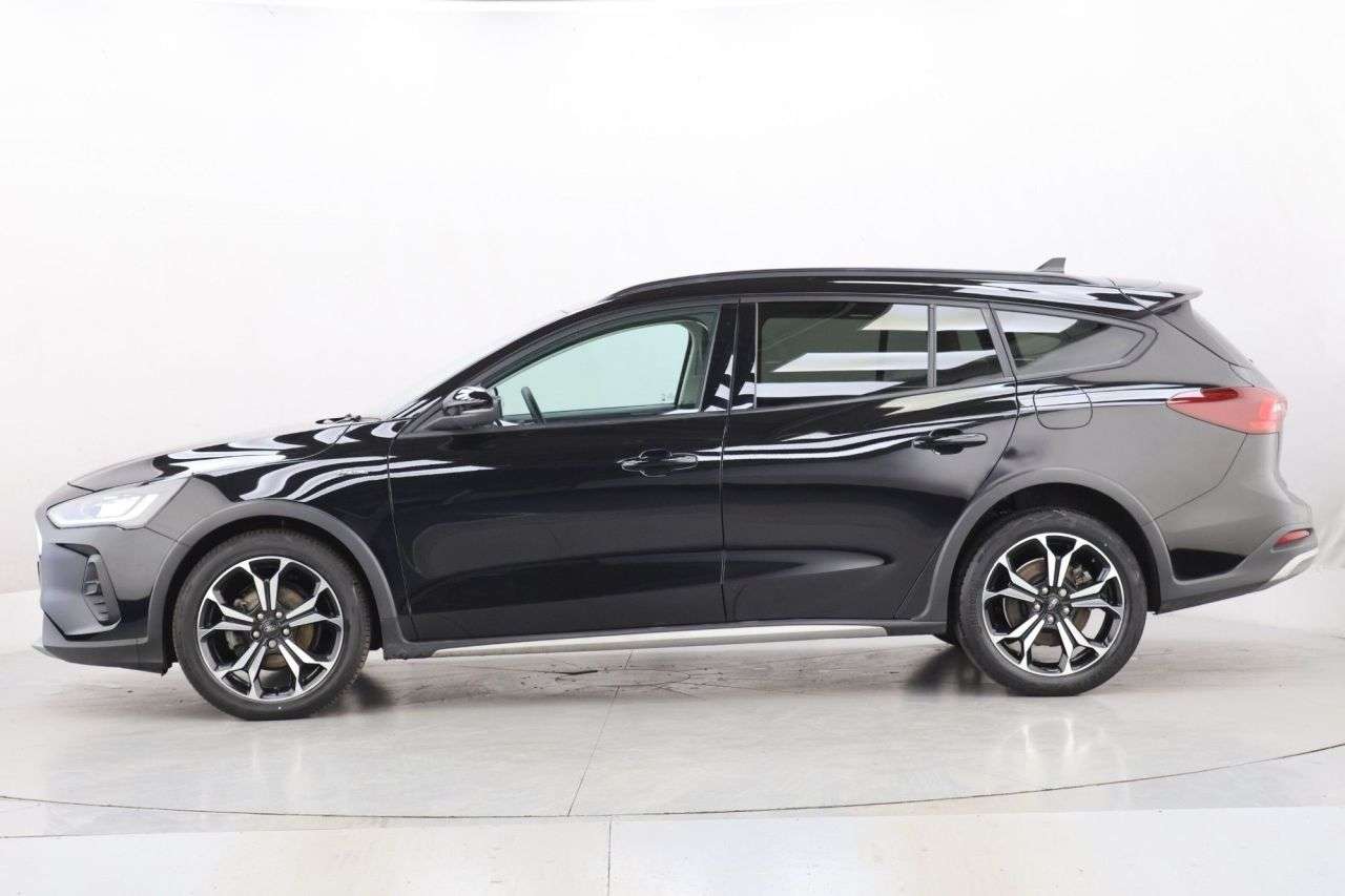 2022 FORD FOCUS 2022 FORD FOCUS