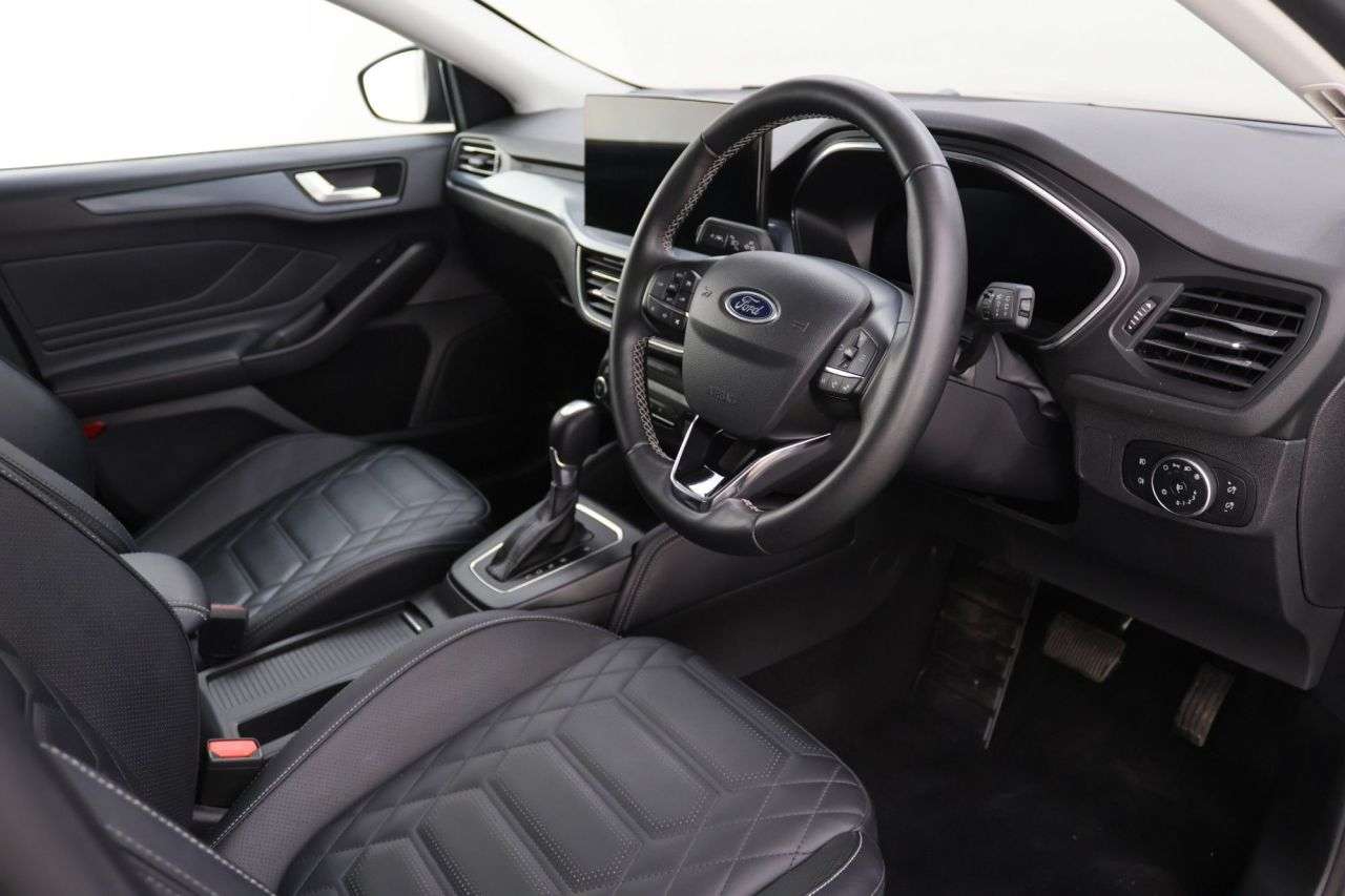 2022 FORD FOCUS 2022 FORD FOCUS