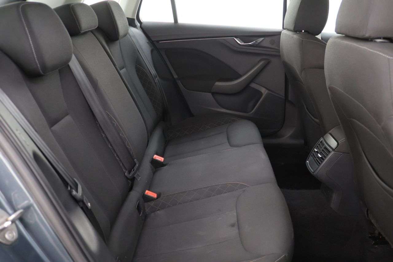 2021 SKODA KAMIQ 2021 SKODA KAMIQ