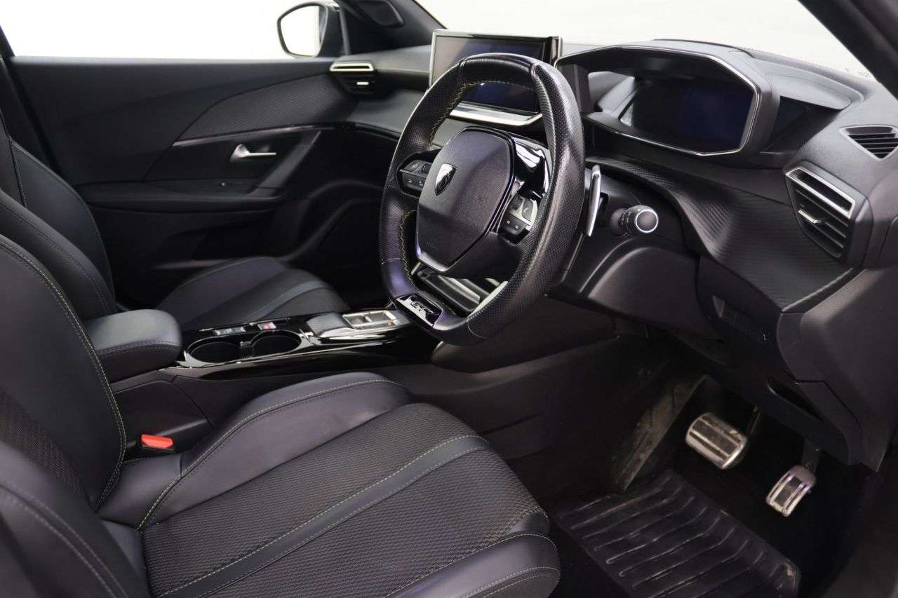 2023 PEUGEOT 2008 2023 PEUGEOT 2008