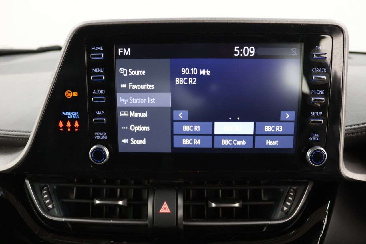 2022 TOYOTA C-HR 2022 TOYOTA C-HR