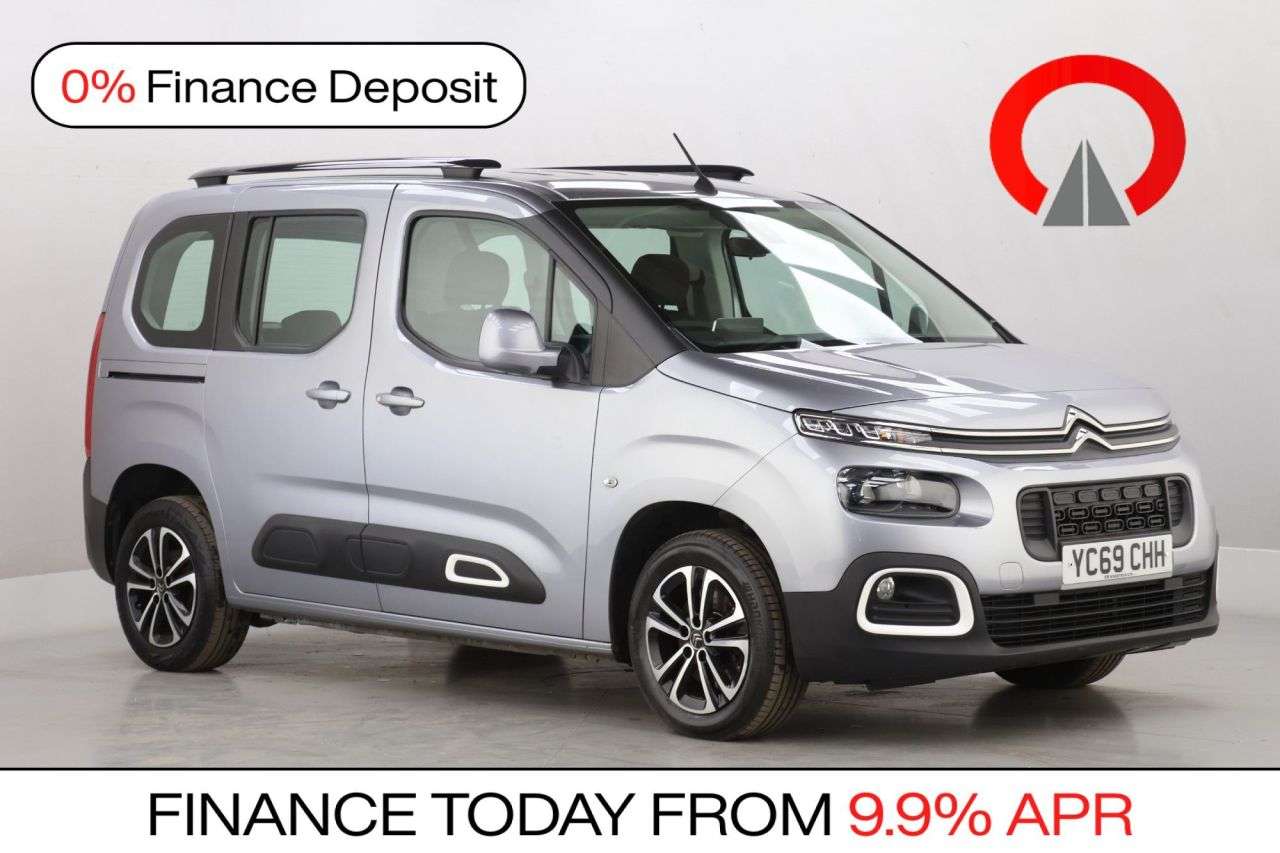 A 2019 CITROEN BERLINGO 1.5 BlueHDi Flair M MPV 5dr Diesel Manual Euro 6 (s/s) (130 ps) A 2019 CITROEN BERLINGO 1.5 BlueHDi Flair M MPV 5dr Diesel Manual Euro 6 (s/s) (130 ps)