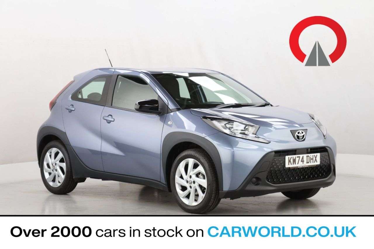 A 2024 TOYOTA AYGO X 1.0 VVT-i Pure Hatchback 5dr Petrol x-shift Euro 6 (s/s) (72 ps) A 2024 TOYOTA AYGO X 1.0 VVT-i Pure Hatchback 5dr Petrol x-shift Euro 6 (s/s) (72 ps)