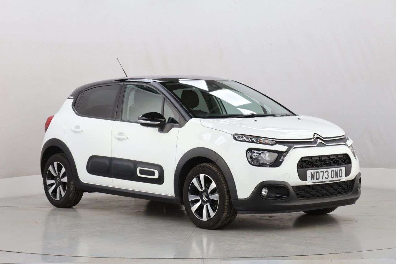 A 2023 CITROEN C3 1.2 PureTech PLUS Hatchback 5dr Petrol Manual Euro 6 (s/s) (83 ps) A 2023 CITROEN C3 1.2 PureTech PLUS Hatchback 5dr Petrol Manual Euro 6 (s/s) (83 ps)