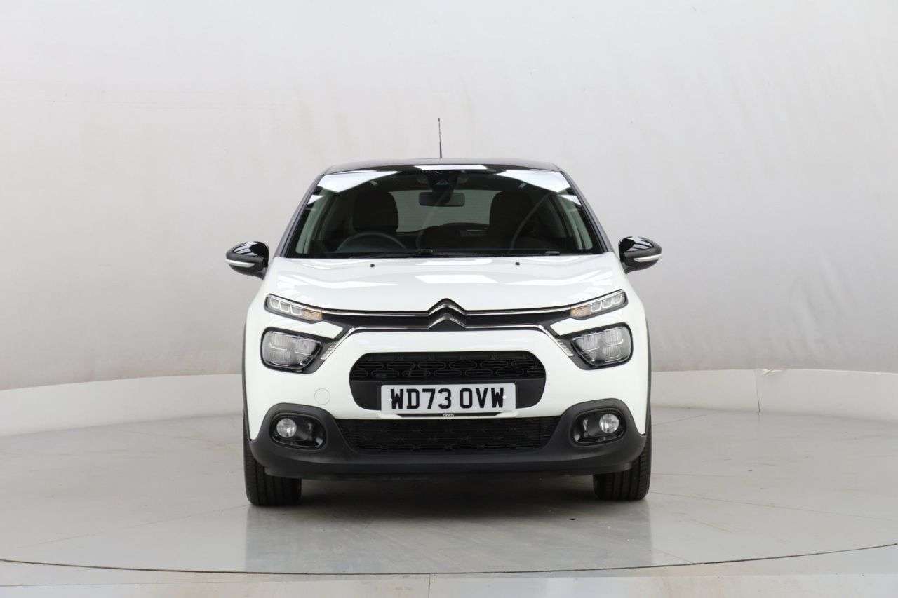 A 2023 CITROEN C3 1.2 PureTech PLUS Hatchback 5dr Petrol Manual Euro 6 (s/s) (83 ps) A 2023 CITROEN C3 1.2 PureTech PLUS Hatchback 5dr Petrol Manual Euro 6 (s/s) (83 ps)