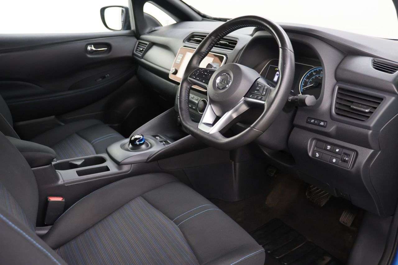 2021 NISSAN LEAF 2021 NISSAN LEAF