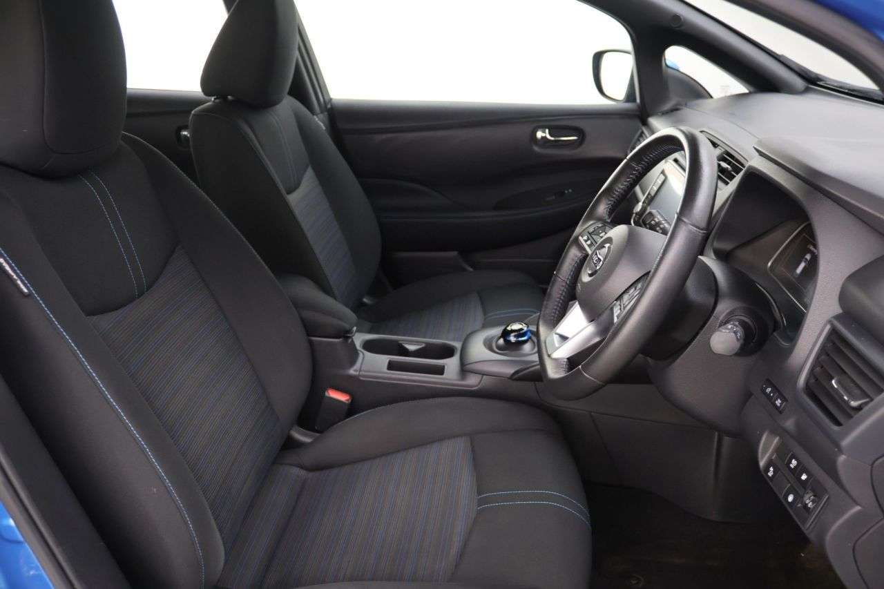 2021 NISSAN LEAF 2021 NISSAN LEAF