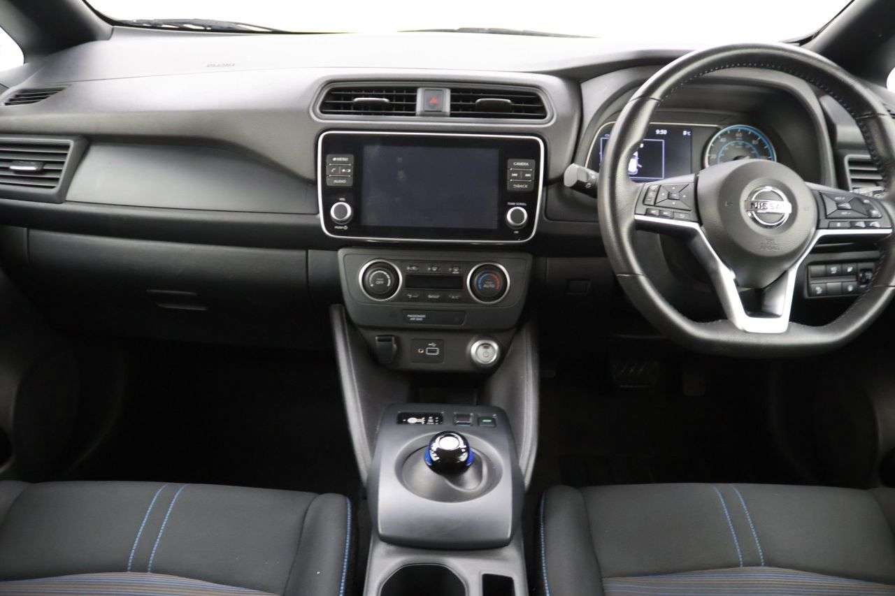 2021 NISSAN LEAF 2021 NISSAN LEAF