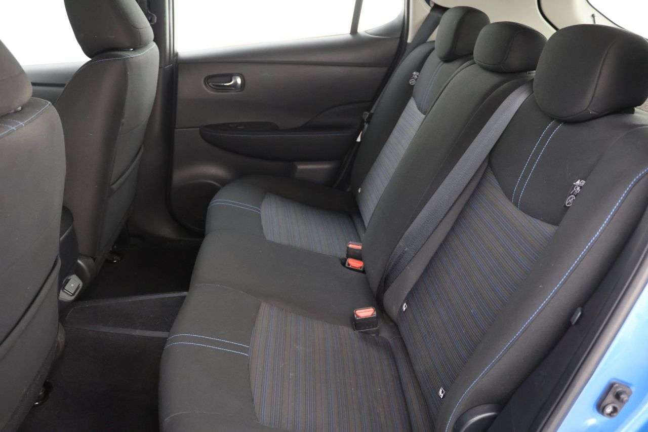 2021 NISSAN LEAF 2021 NISSAN LEAF