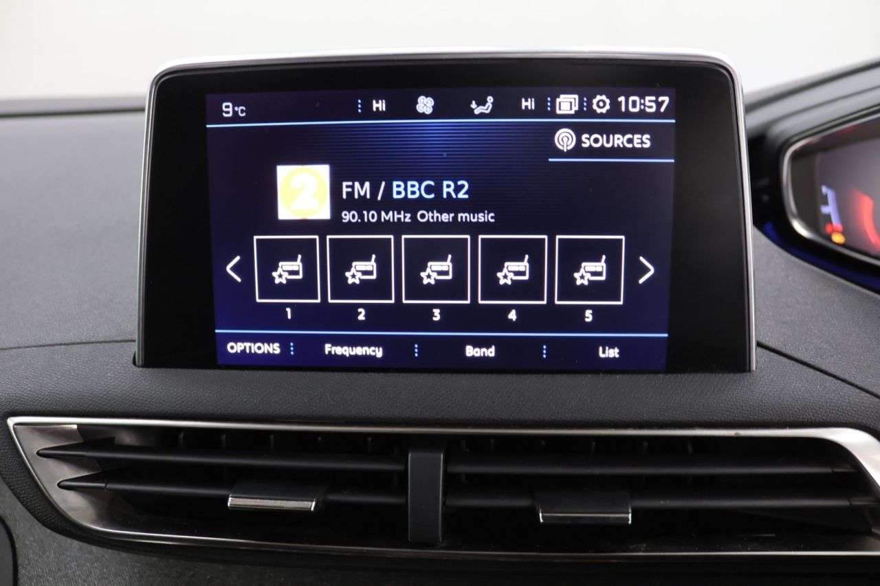 2020 PEUGEOT 3008 2020 PEUGEOT 3008