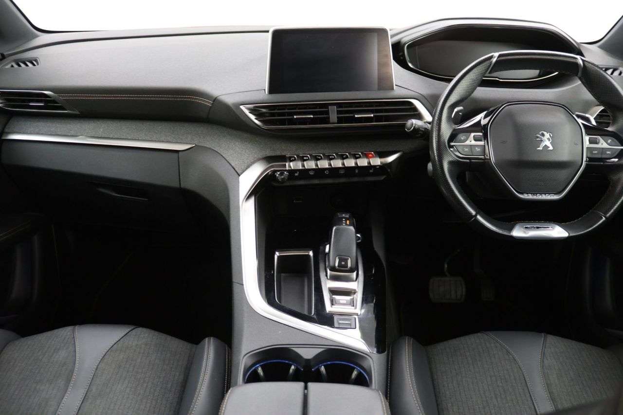 2020 PEUGEOT 3008 2020 PEUGEOT 3008