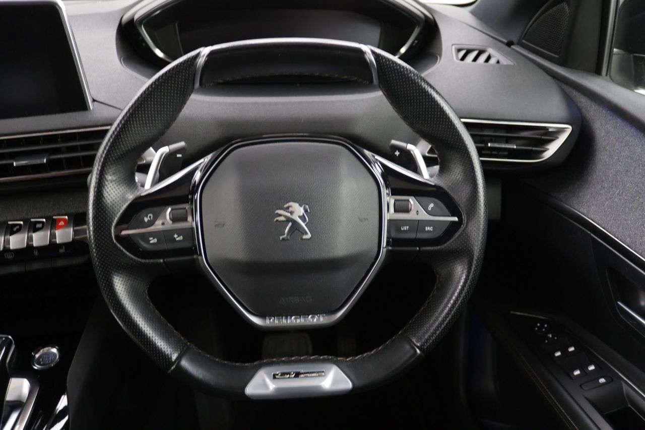 2020 PEUGEOT 3008 2020 PEUGEOT 3008