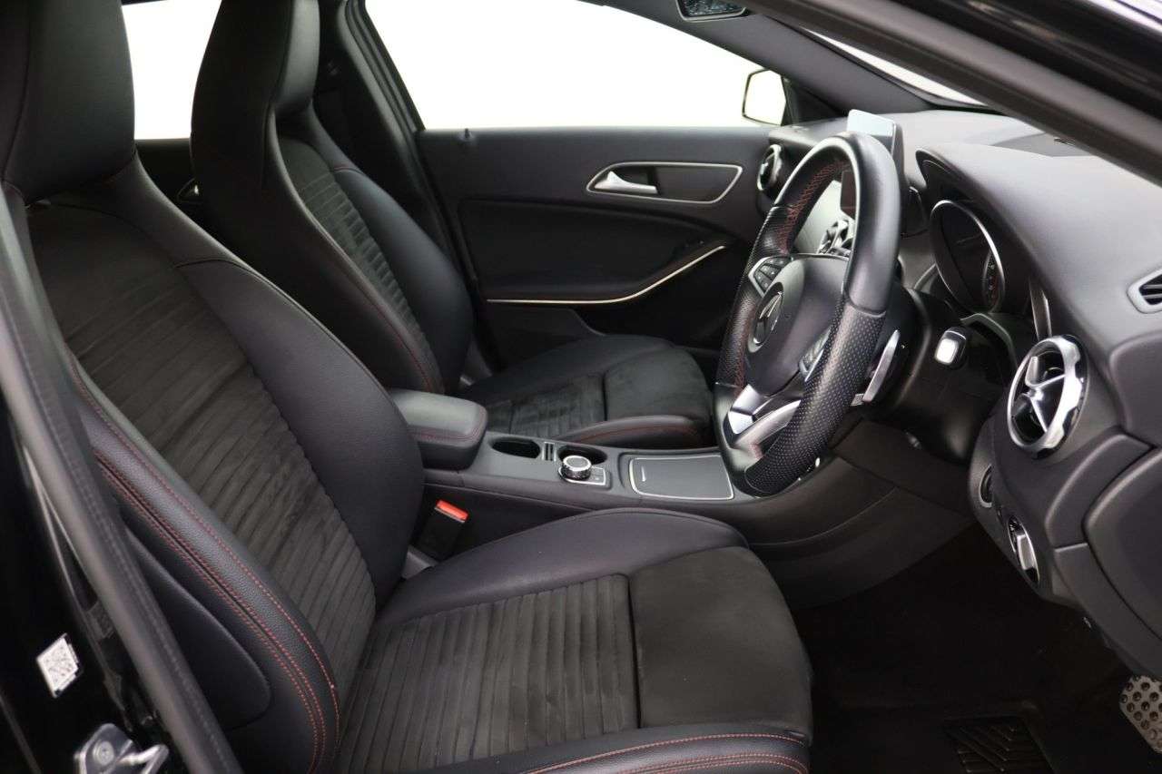 2018 MERCEDES-BENZ GLA CLASS 2018 MERCEDES-BENZ GLA CLASS