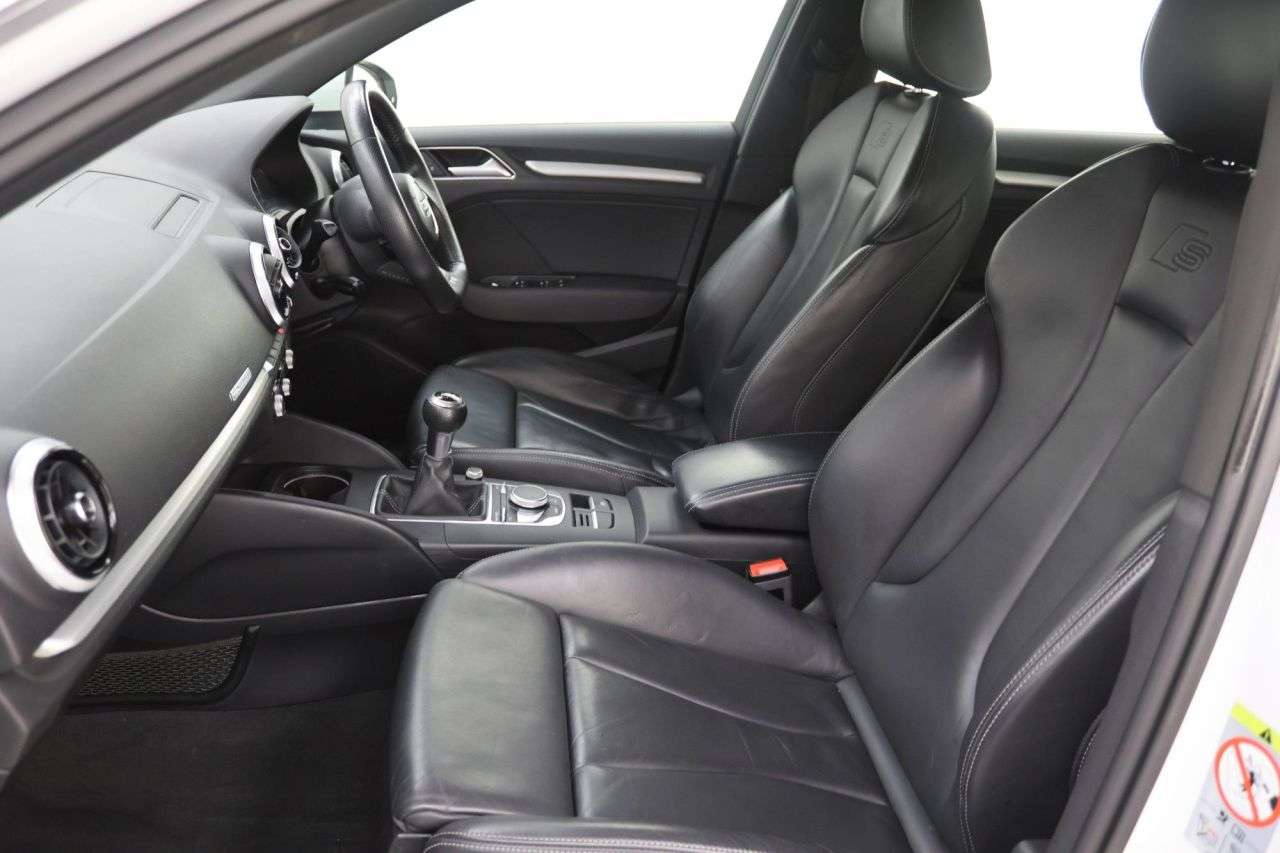 2017 AUDI A3 2017 AUDI A3