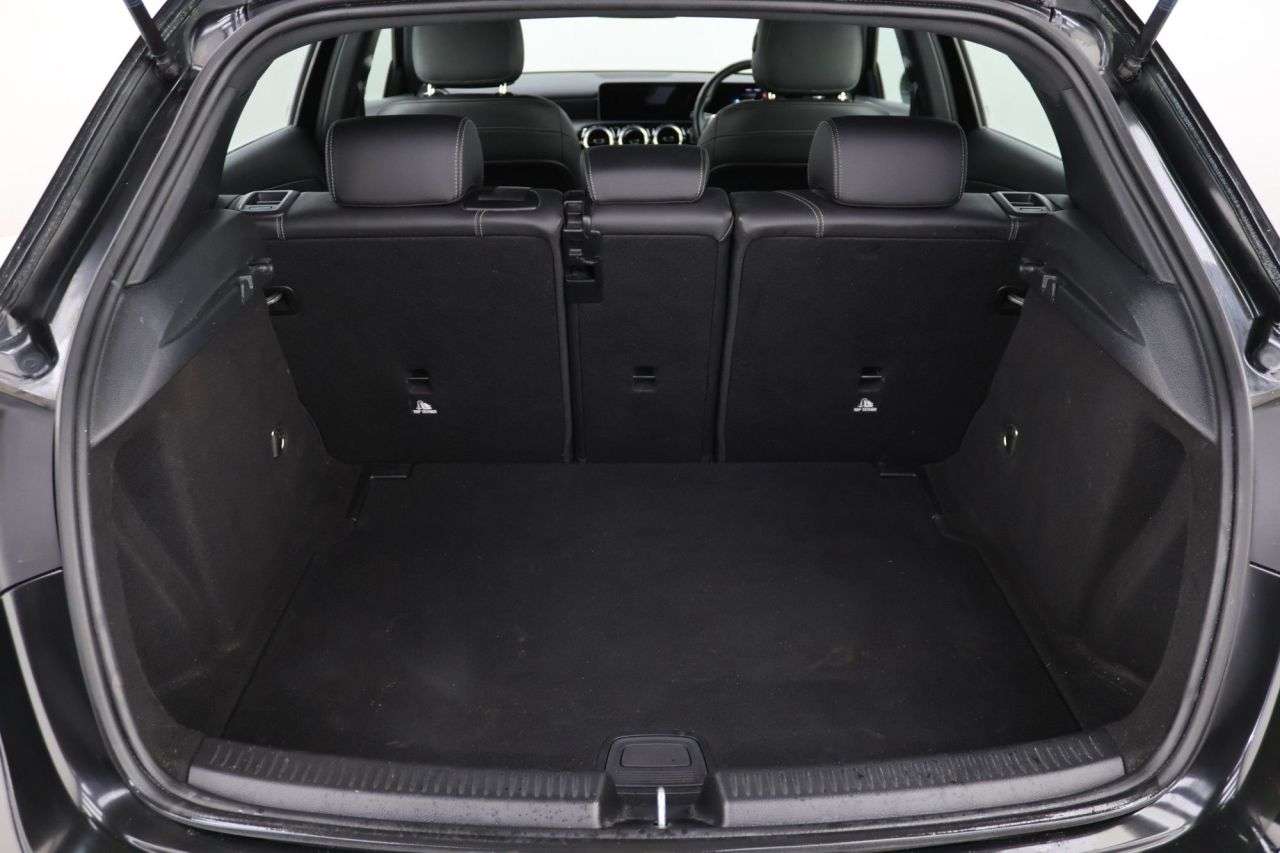 2019 MERCEDES-BENZ A CLASS 2019 MERCEDES-BENZ A CLASS