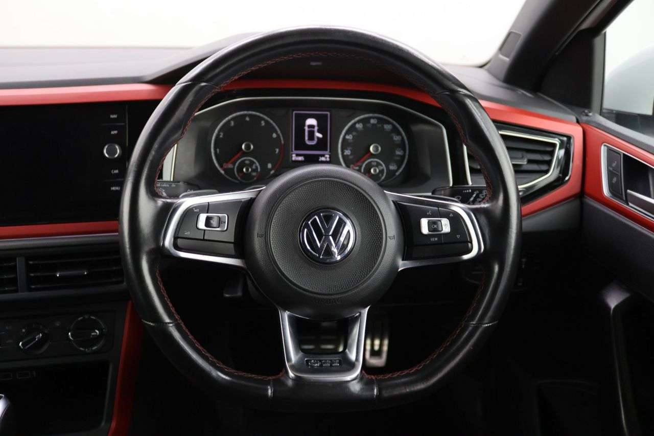 2018 VOLKSWAGEN POLO 2018 VOLKSWAGEN POLO