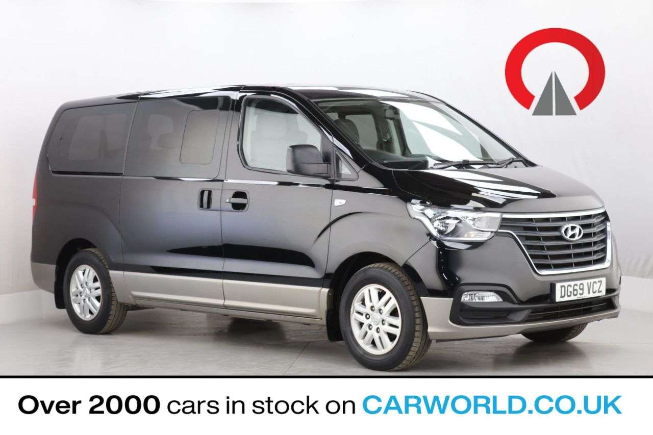 A 2019 HYUNDAI I800 2.5 CRDi SE MPV 5dr Diesel Manual Euro 6 (136 ps) A 2019 HYUNDAI I800 2.5 CRDi SE MPV 5dr Diesel Manual Euro 6 (136 ps)