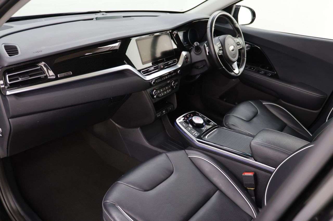 2022 KIA NIRO 2022 KIA NIRO