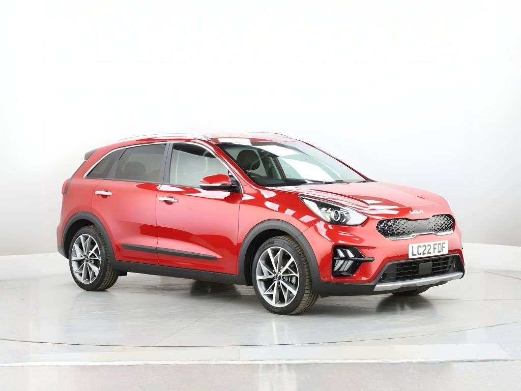 A 2022 KIA NIRO 1.6 GDi 3 SUV 5dr Petrol Hybrid DCT Euro 6 (s/s) (139 bhp) A 2022 KIA NIRO 1.6 GDi 3 SUV 5dr Petrol Hybrid DCT Euro 6 (s/s) (139 bhp)