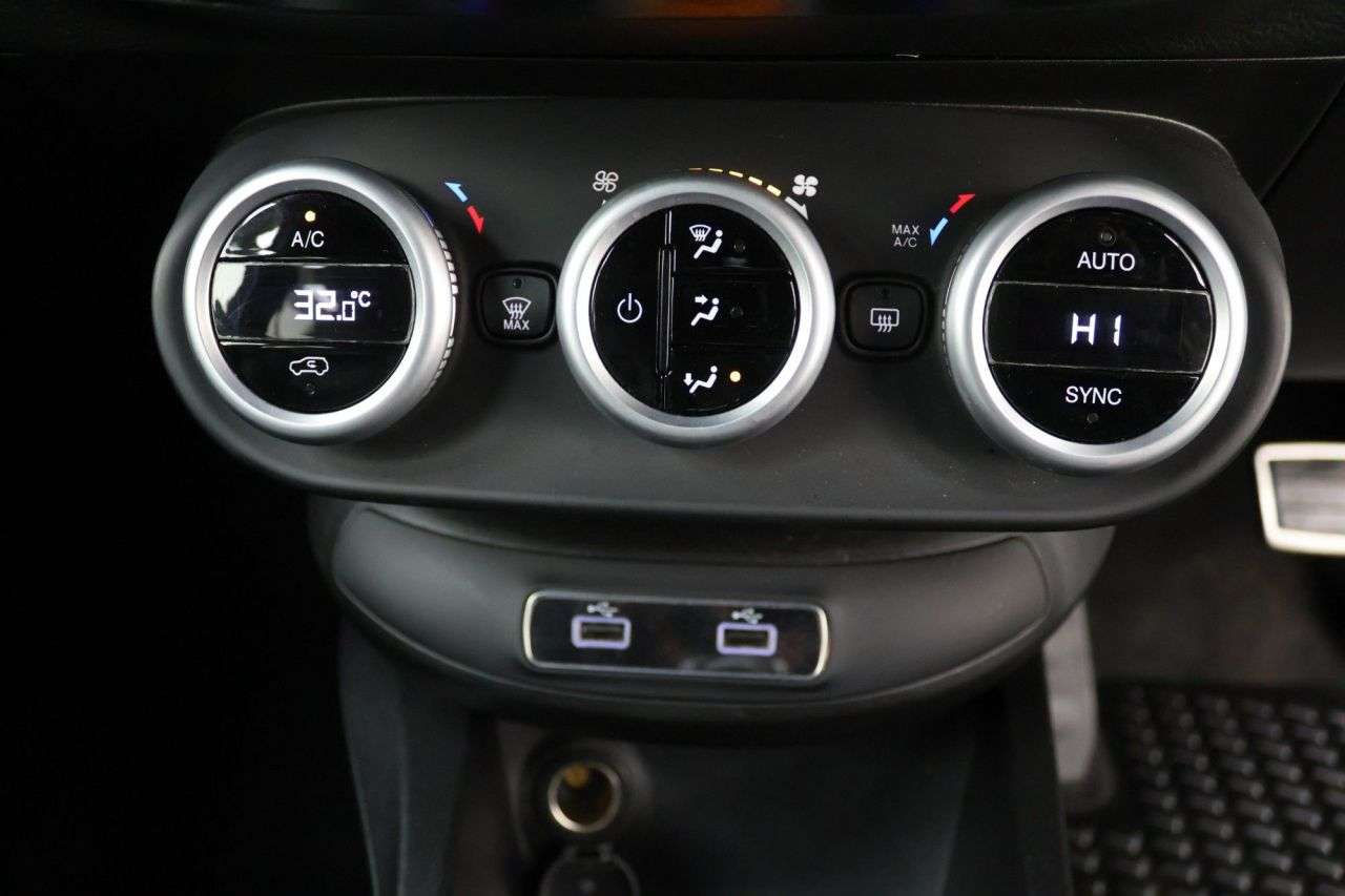 2020 FIAT 500X 2020 FIAT 500X