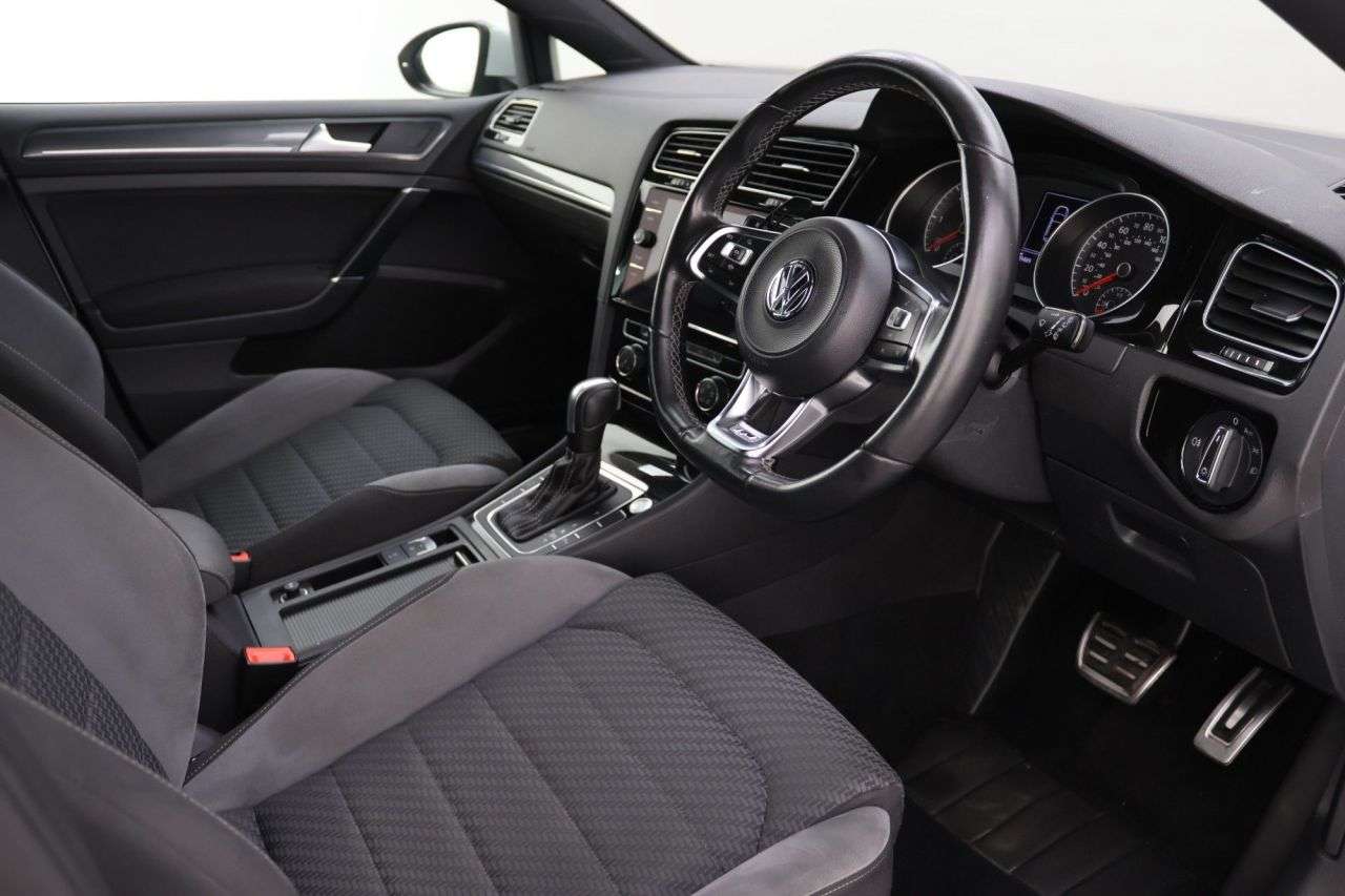 2020 VOLKSWAGEN GOLF 2020 VOLKSWAGEN GOLF