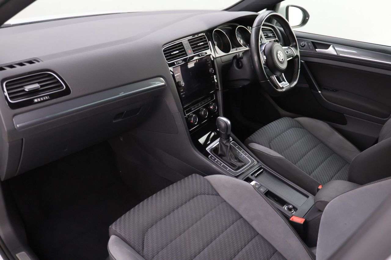 2020 VOLKSWAGEN GOLF 2020 VOLKSWAGEN GOLF