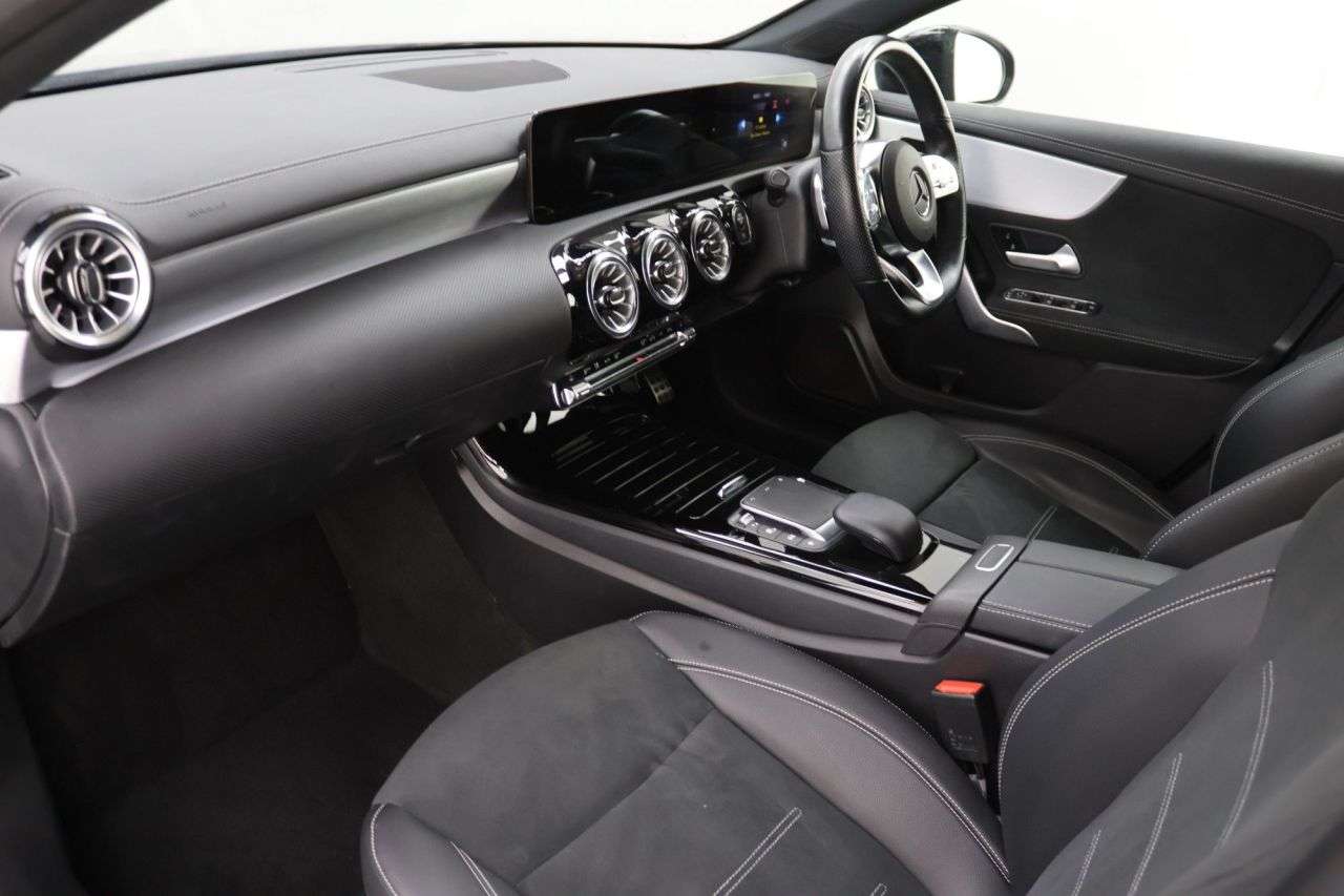 2022 MERCEDES-BENZ A CLASS 2022 MERCEDES-BENZ A CLASS