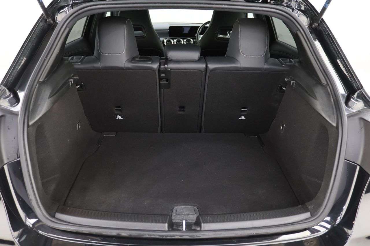 2022 MERCEDES-BENZ A CLASS 2022 MERCEDES-BENZ A CLASS