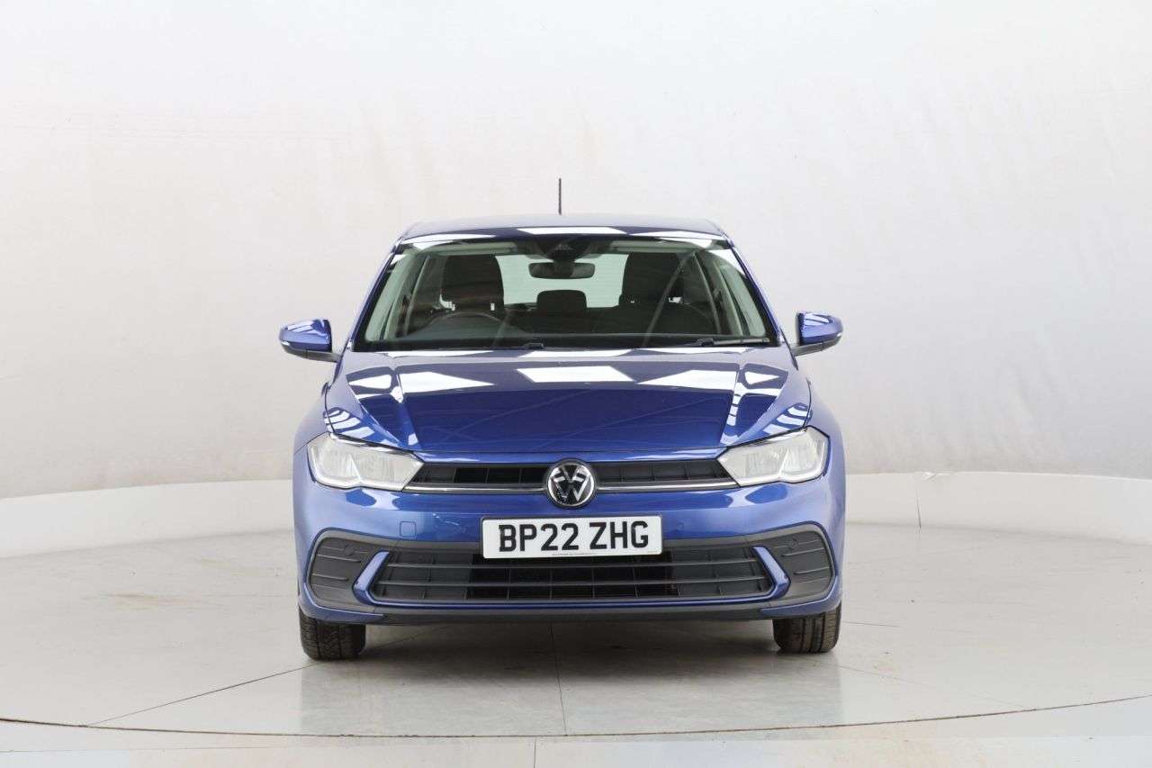 A 2022 VOLKSWAGEN POLO 1.0 EVO Life Hatchback 5dr Petrol Manual Euro 6 (s/s) (80 ps) A 2022 VOLKSWAGEN POLO 1.0 EVO Life Hatchback 5dr Petrol Manual Euro 6 (s/s) (80 ps)