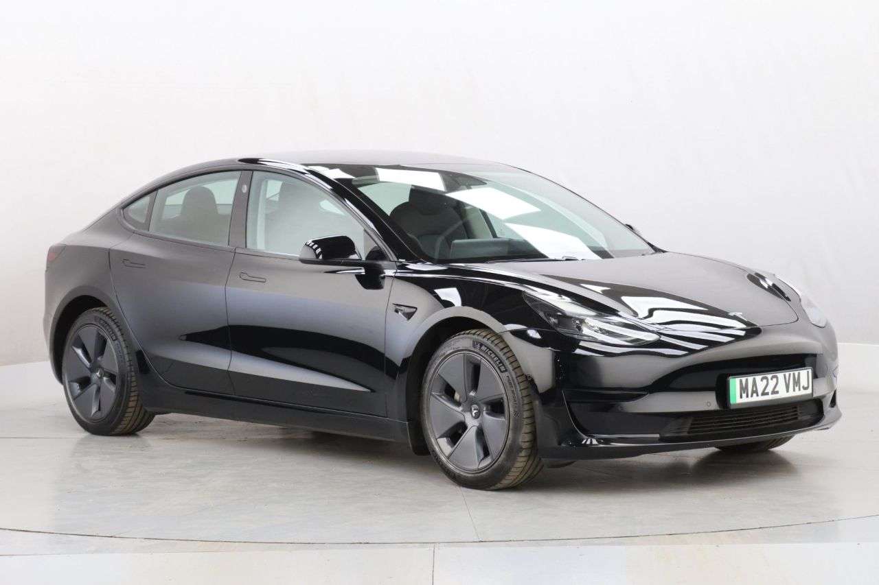 A 2022 TESLA MODEL 3 Standard Range Plus Saloon 4dr Electric Auto RWD (241 bhp) A 2022 TESLA MODEL 3 Standard Range Plus Saloon 4dr Electric Auto RWD (241 bhp)
