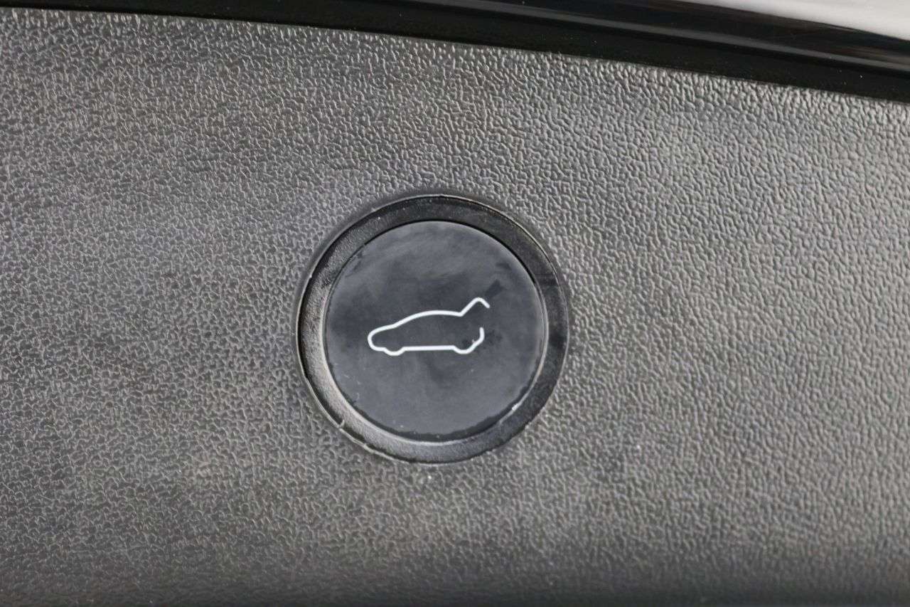 2022 TESLA MODEL 3 2022 TESLA MODEL 3